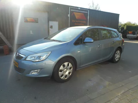 Opel Astra Sports Tourer 1.4 Turbo Edition